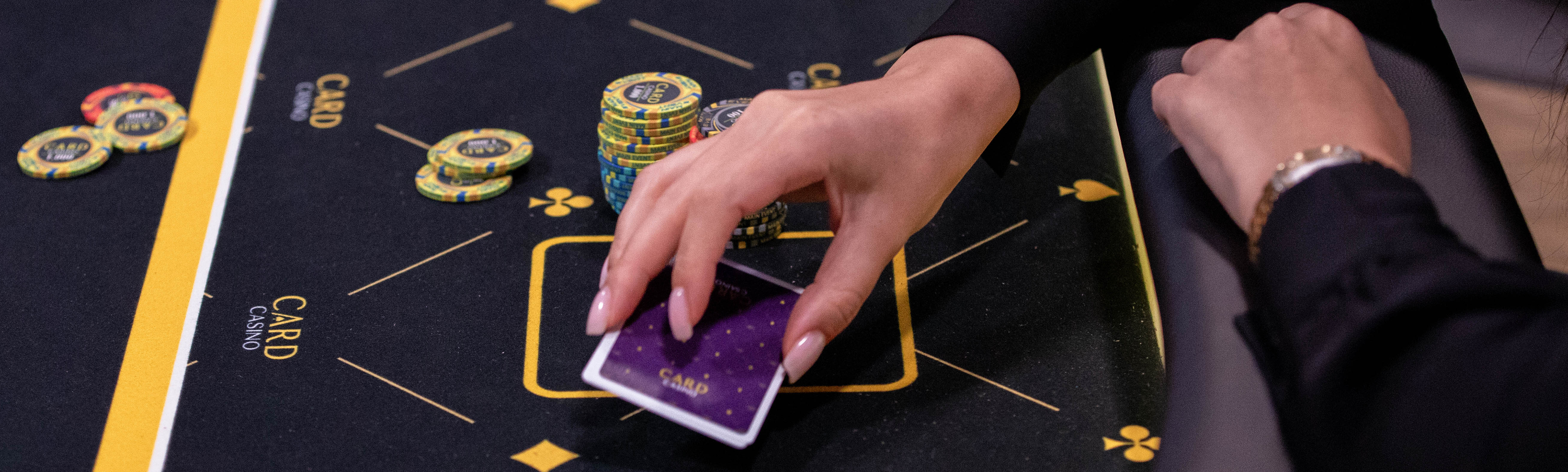 Card casino balicky